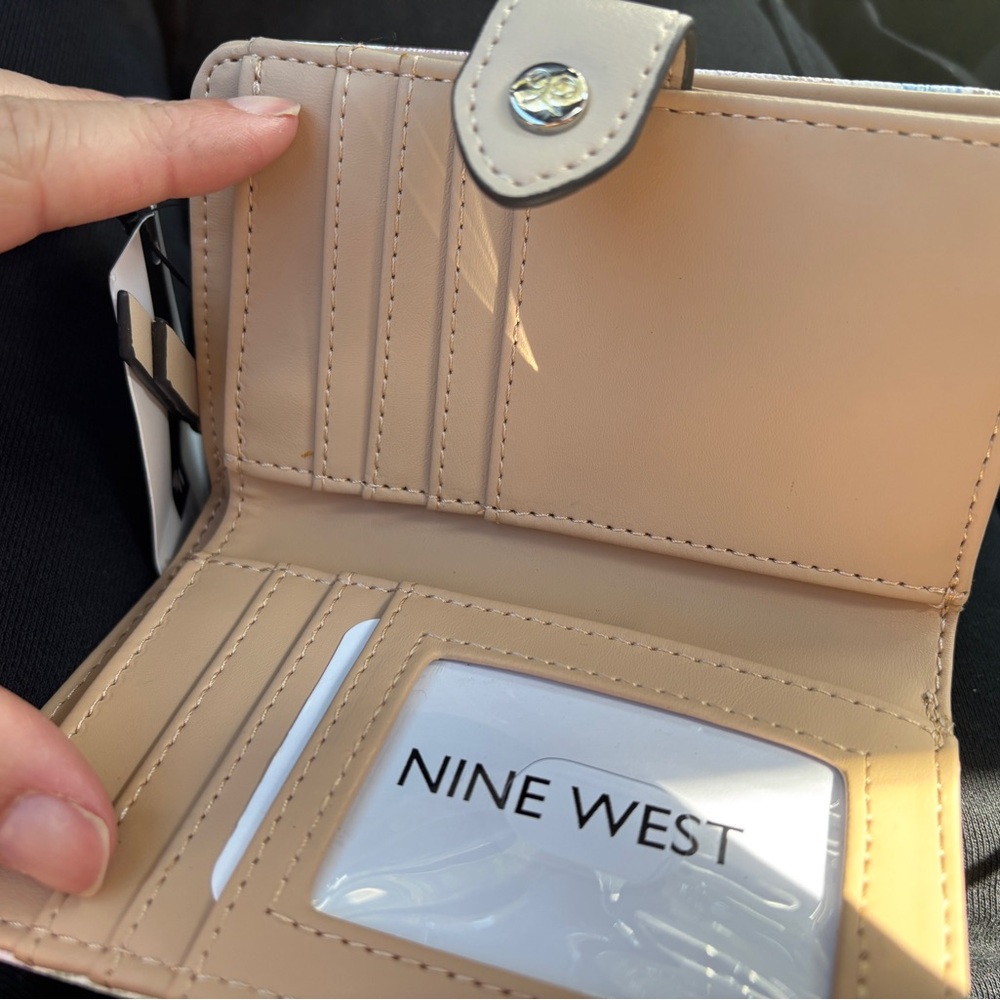 Nine West Cream Floral Snap Cardholder Wallet - Picture 2 of 3